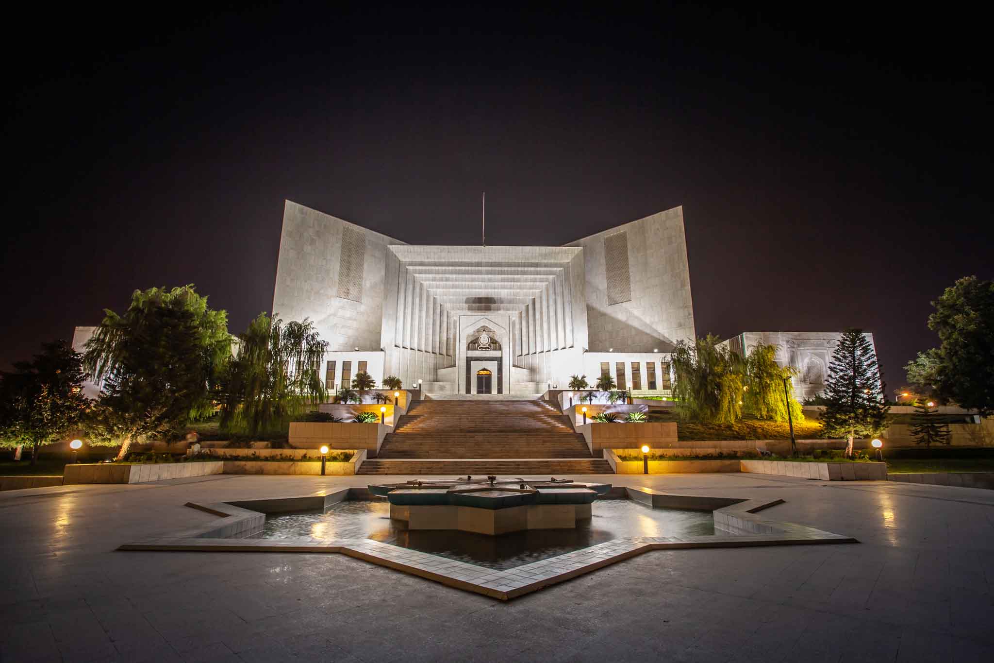 Pakistan's Supreme Court Ends Lifelong Disqualification of Politicians